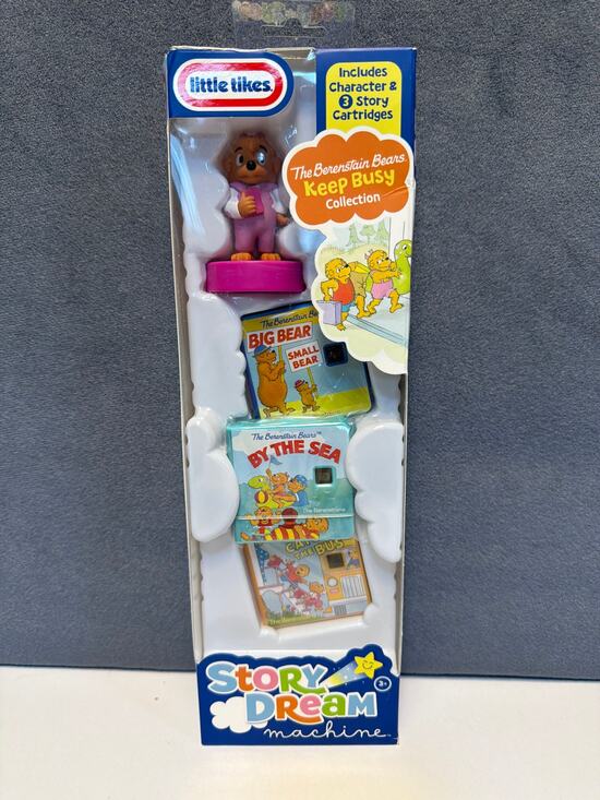Little Tikes Other - Little Tikes Story Dream Machine The Berenstain Bears Keep Busy Story Collect.